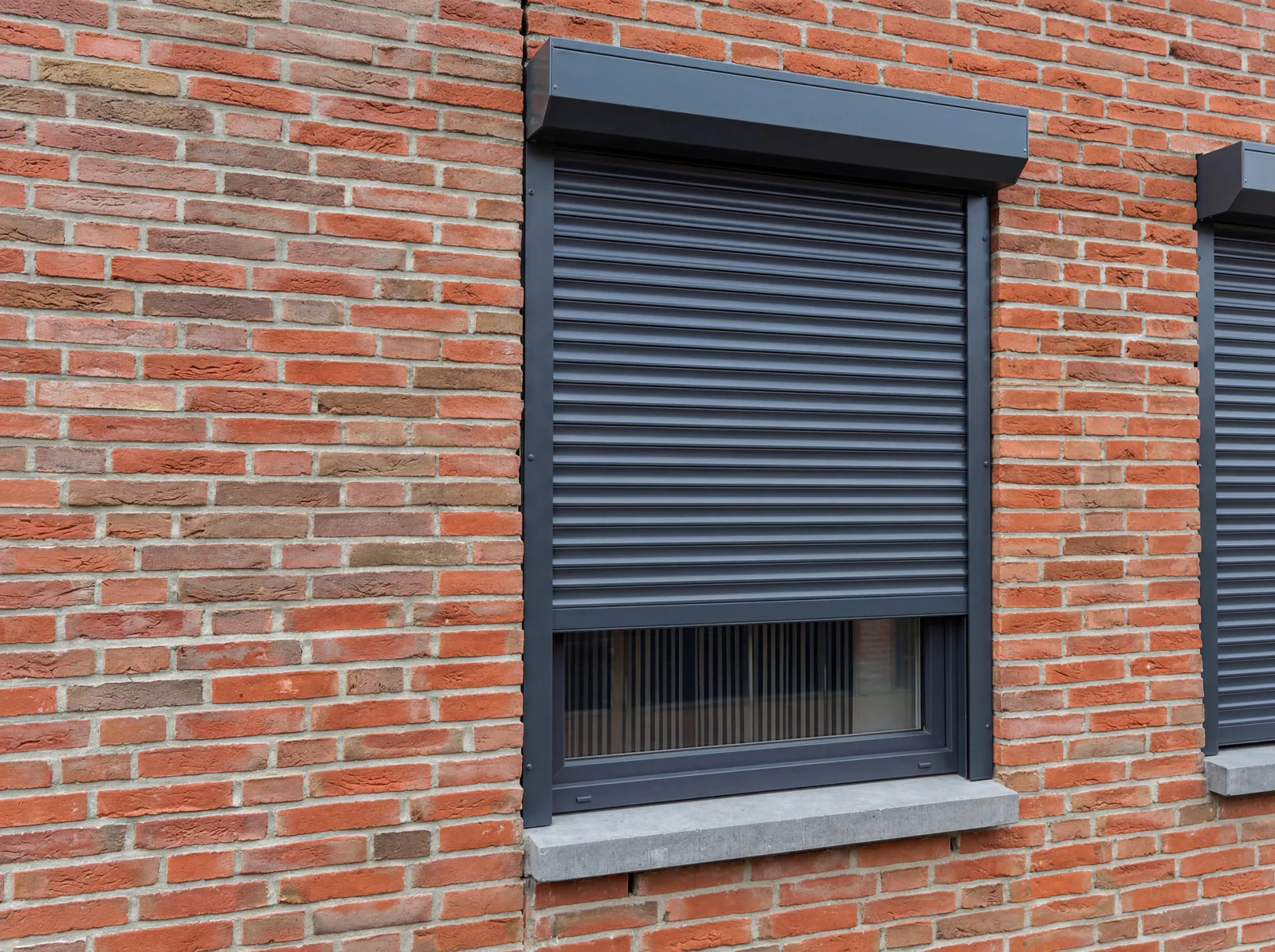 Rolluiken op maat — isolerend aluminium met Somfy motor